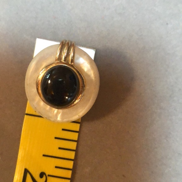 Kai Yin Lo Kylo 925 Onyx & Mother Of Pearl Clip On - Picture 13 of 14